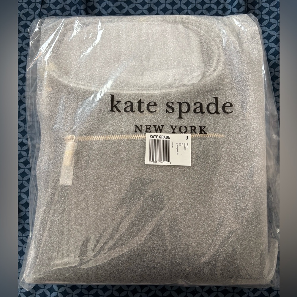 NWT Kate Spade Swingpack Buckle Black Pebbled Crossbody Bag - Picture 2 of 3